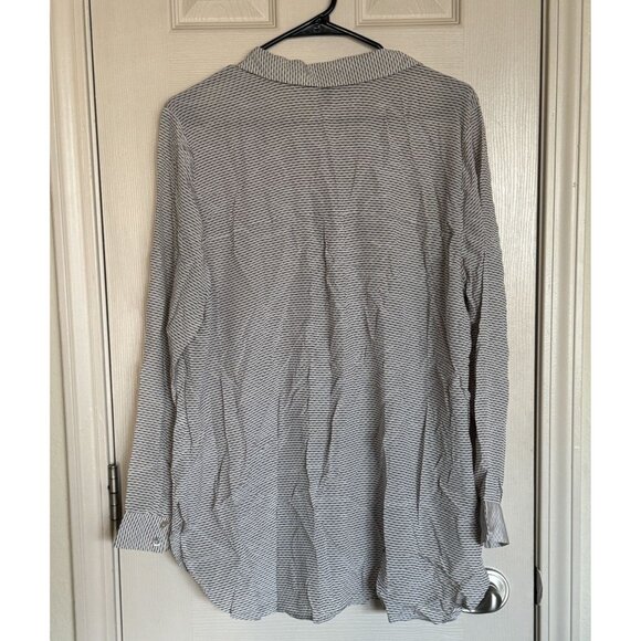 Eileen Fisher Long Sleeve Button Front 100% Silk Shirt Women's Large Light Grey - Picture 4 of 6